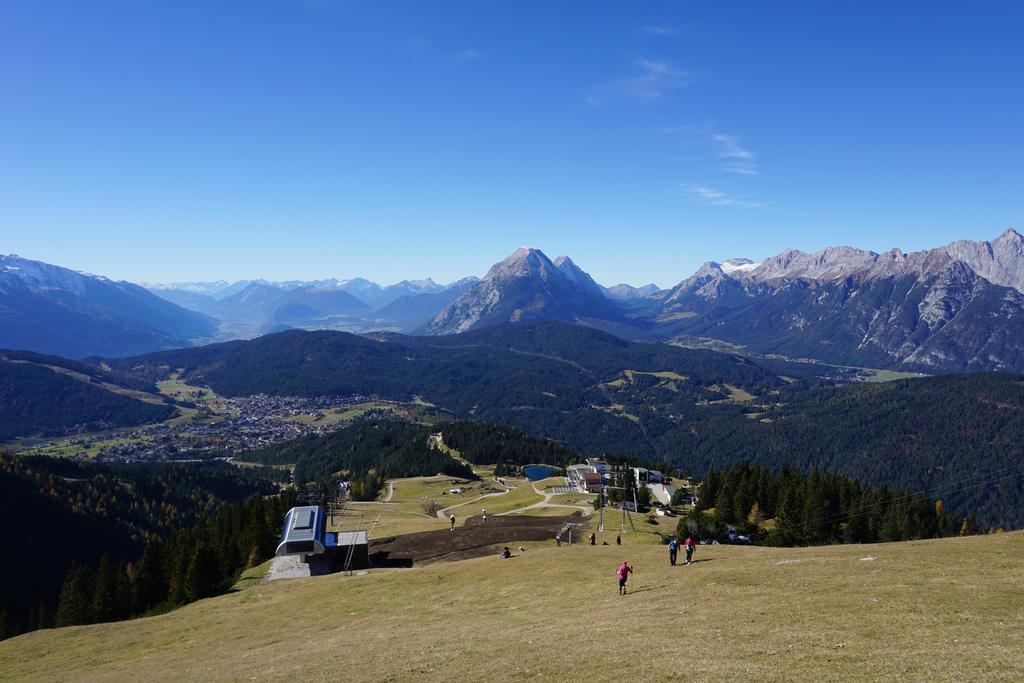 Hotel Pension Tyrol Seefeld in Tirol Exterior photo