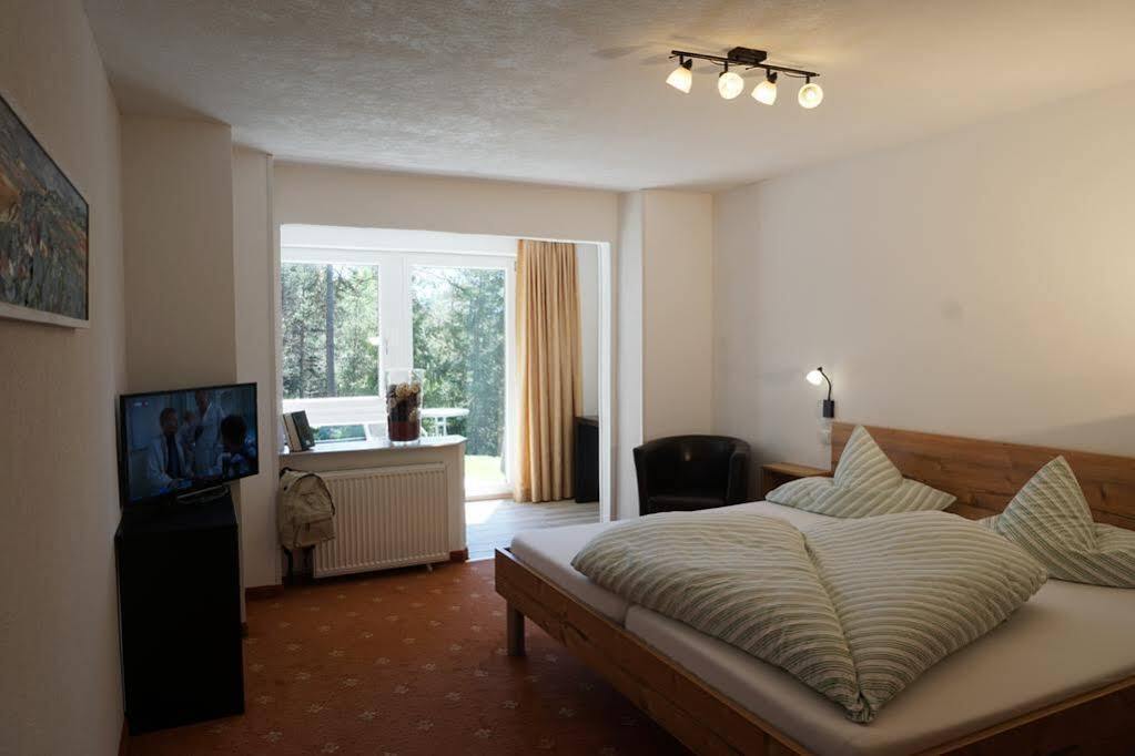 Hotel Pension Tyrol Seefeld in Tirol Exterior photo